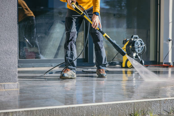 Why Choose Our Certified Pressure Washing Experts for Your Project Needs in Franklin, NH?