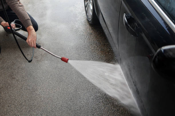 Why Choose Our Certified Pressure Washing Experts for Your Project Needs in Franklin, NH?